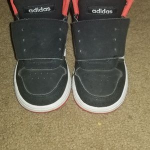 Toddler shoes